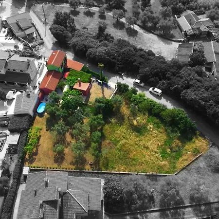 House Bougainvillea 펜션 풀라