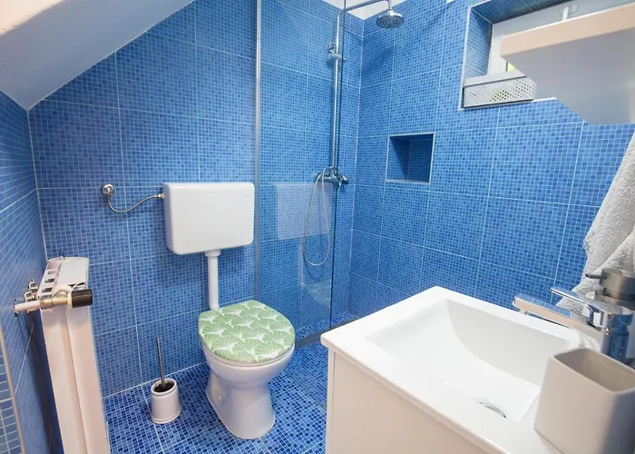 House Bougainvillea Tatil Evi Pula