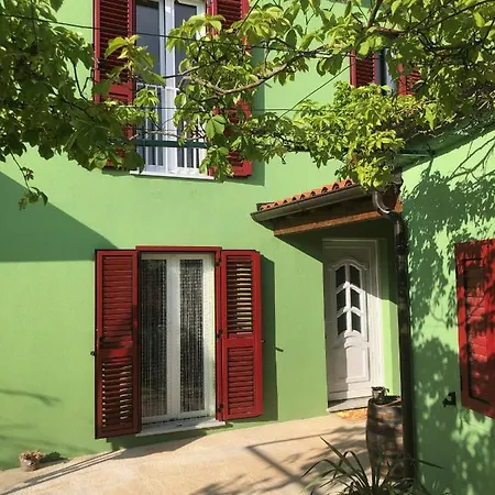 Сasa de vacaciones House Bougainvillea *