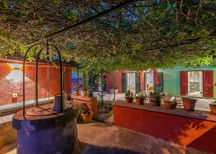 Feriehus House Bougainvillea