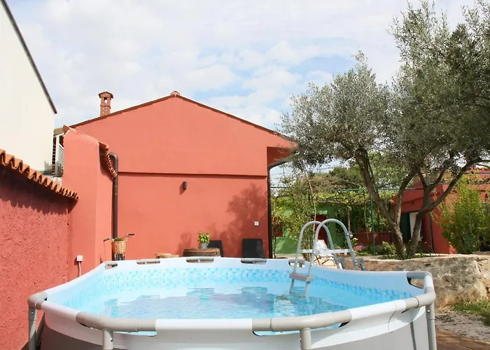 Ferienhaus House Bougainvillea Pula